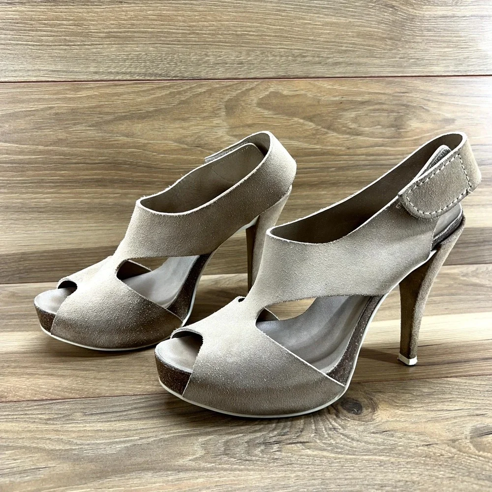 Pedro Garcia 9.5 EU 39.5 Beige Tan Suede Platform Pumps
